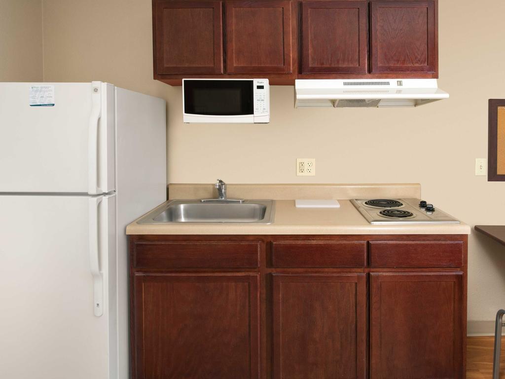 Woodspring Suites Kansas City Liberty Exterior foto